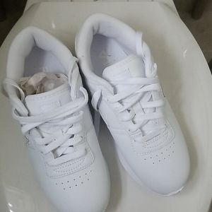 January special- Fila white sneaker